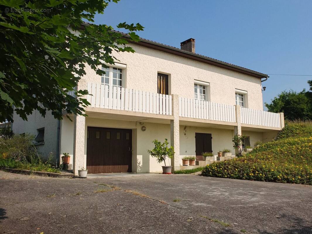 Maison à CASTILLONNES