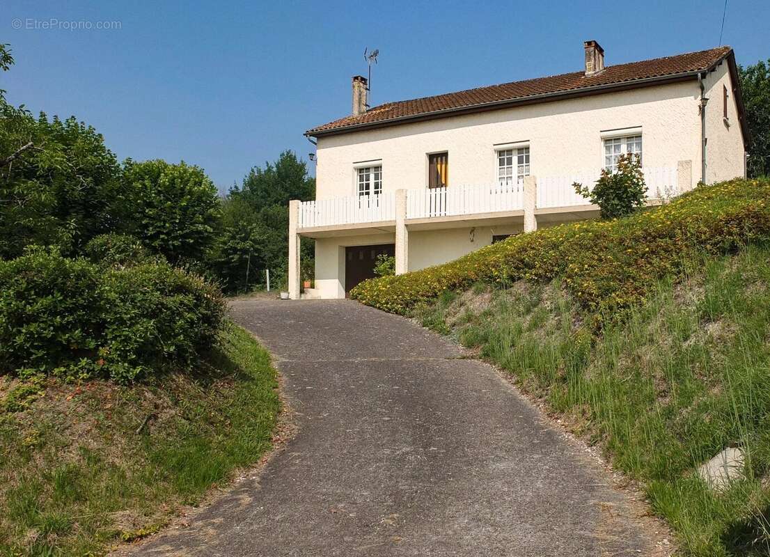 Maison à CASTILLONNES