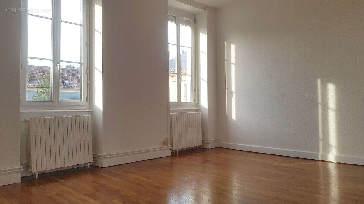 Appartement à LE CREUSOT