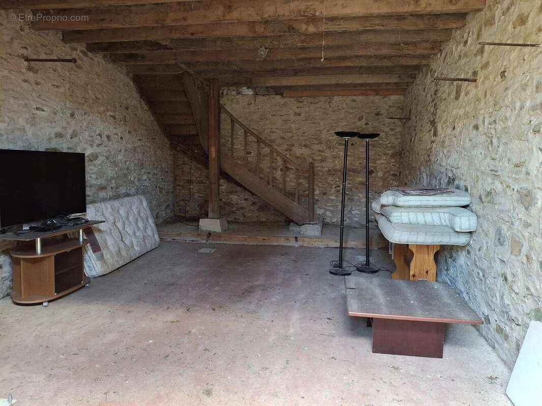 Maison à SAINT-SORNIN-LA-MARCHE