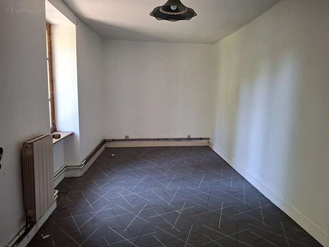 Maison à SAINT-SORNIN-LA-MARCHE