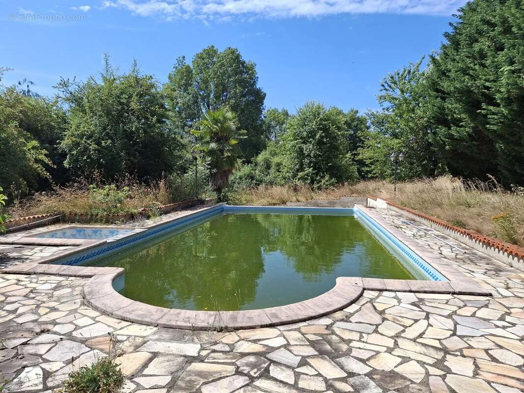 Maison à SAINT-SORNIN-LA-MARCHE