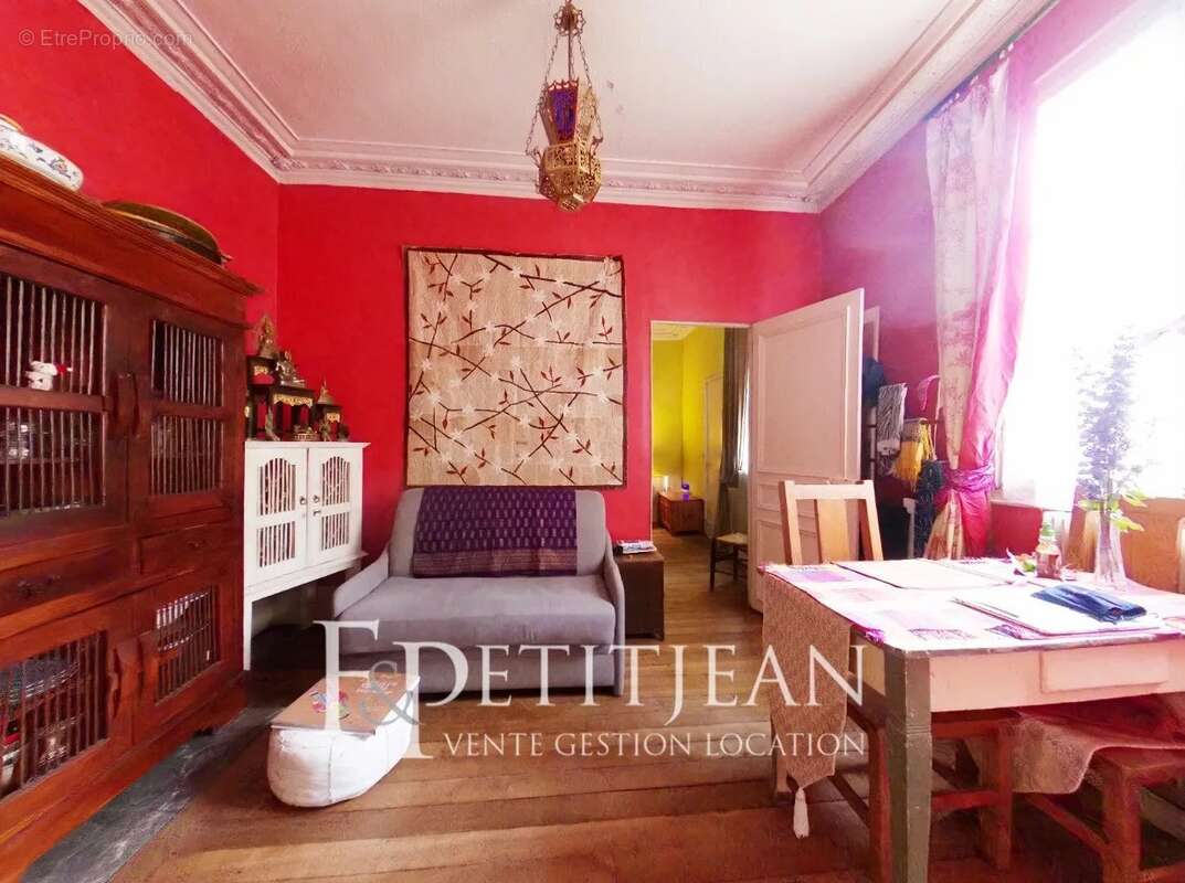 Appartement à PARIS-6E