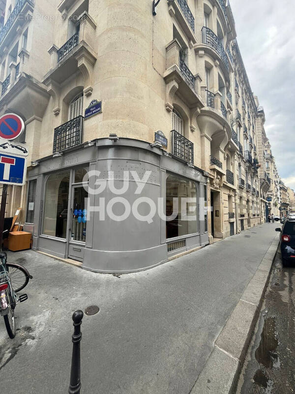 Commerce à PARIS-16E