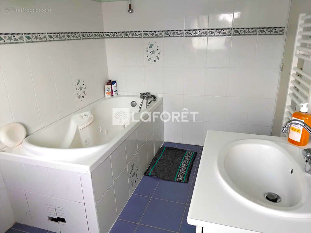 Maison à TRESSIGNAUX