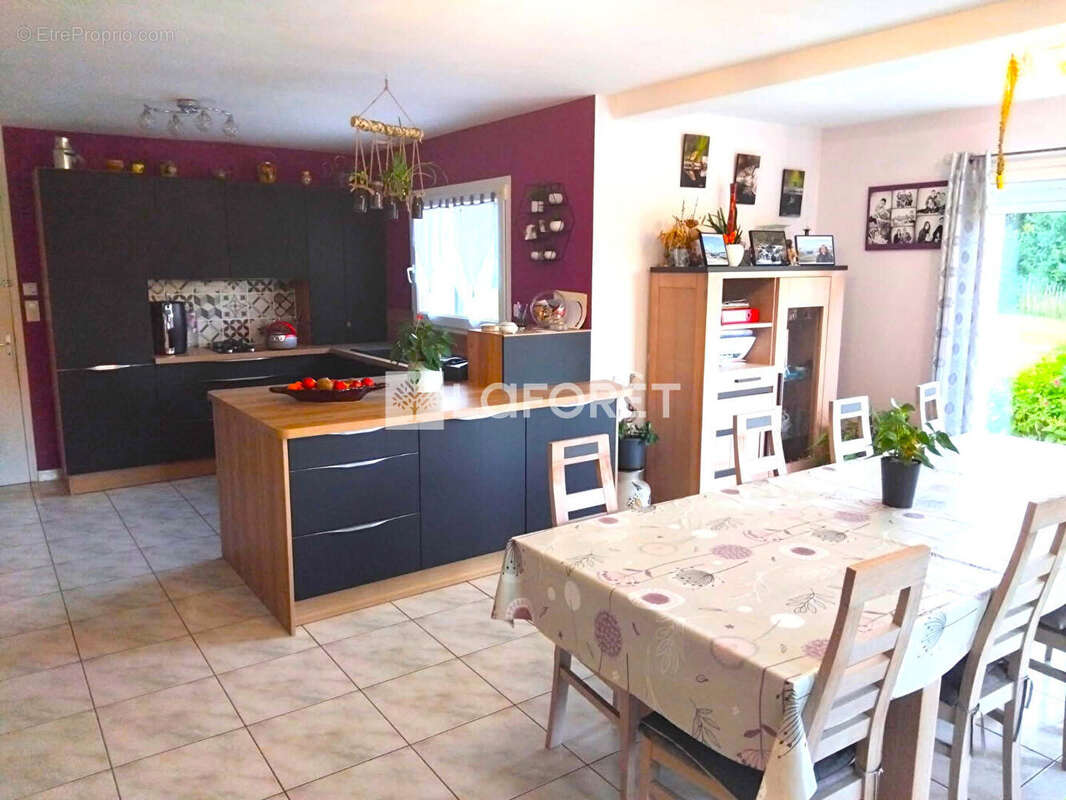 Maison à TRESSIGNAUX