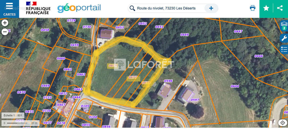 Terrain à LES DESERTS