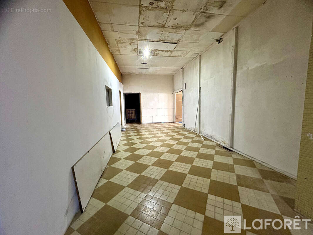 Commerce à BEAUCOURT