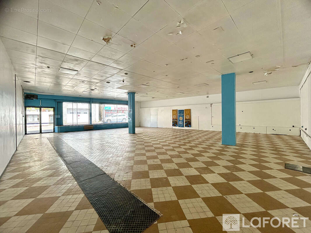 Commerce à BEAUCOURT