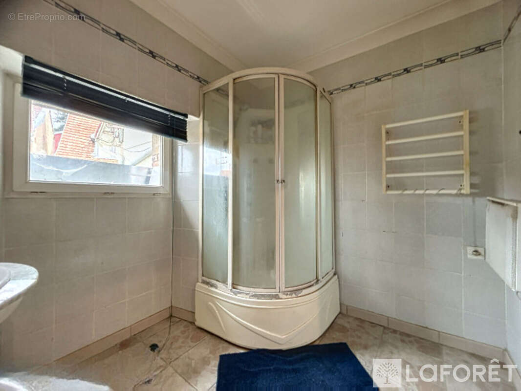 Commerce à BEAUCOURT