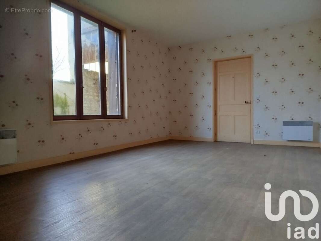 Photo 3 - Maison à CHINON