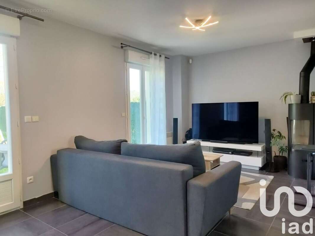 Photo 5 - Maison à CERNY