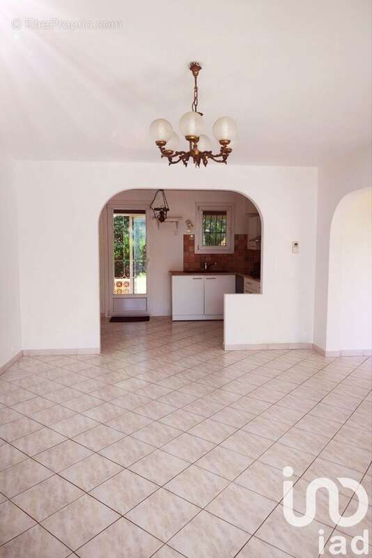 Photo 6 - Maison à SIX-FOURS-LES-PLAGES