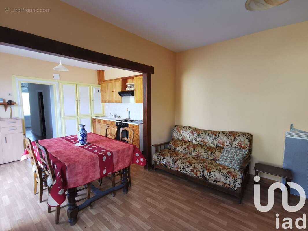 Photo 8 - Maison à POMMERIT-LE-VICOMTE