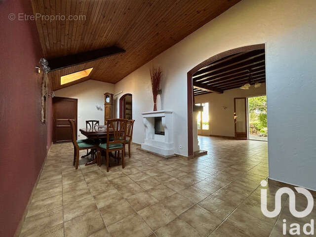 Photo 5 - Maison à VEUREY-VOROIZE