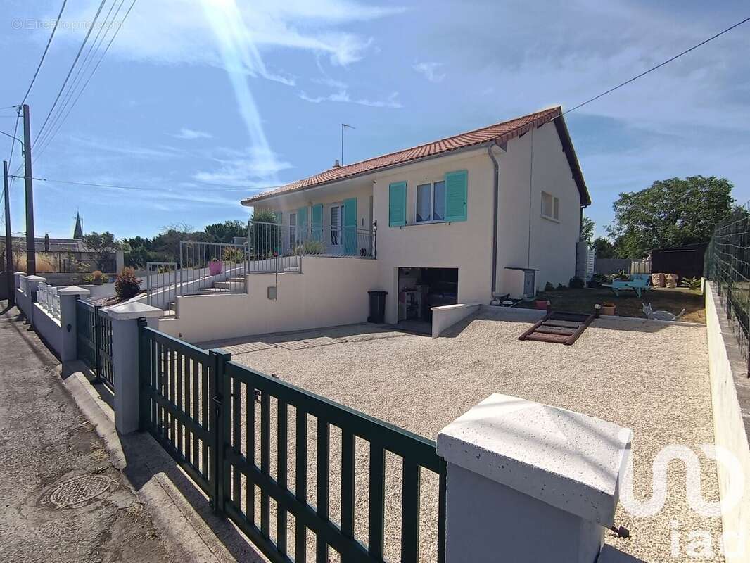 Photo 2 - Maison à SAINTE-VERGE