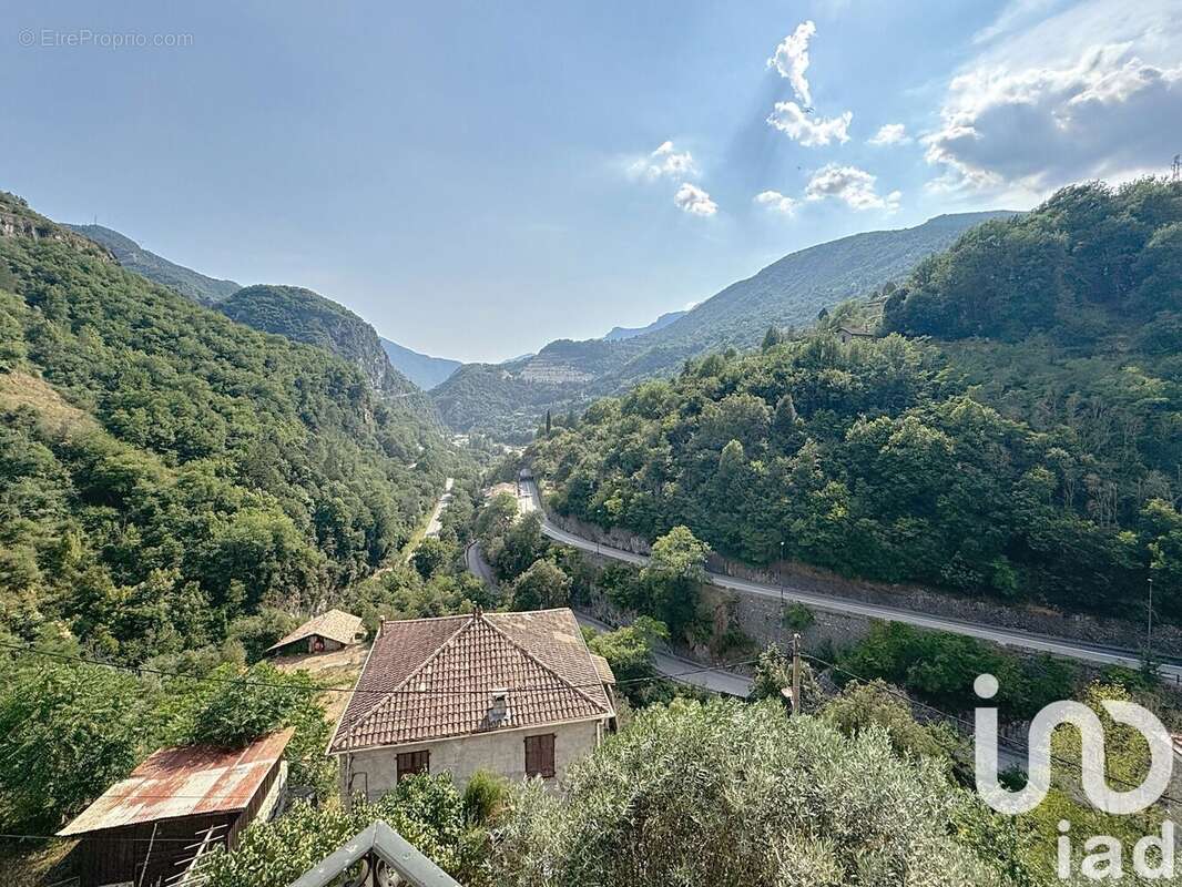 Photo 2 - Maison à LANTOSQUE