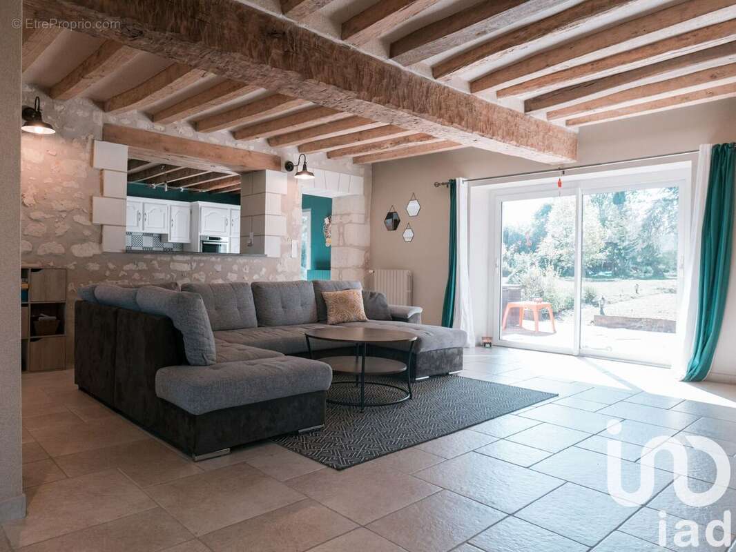 Photo 2 - Maison à LONGUE-JUMELLES