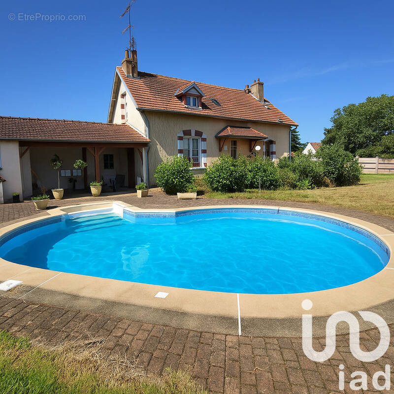 Photo 1 - Maison à DIGOIN