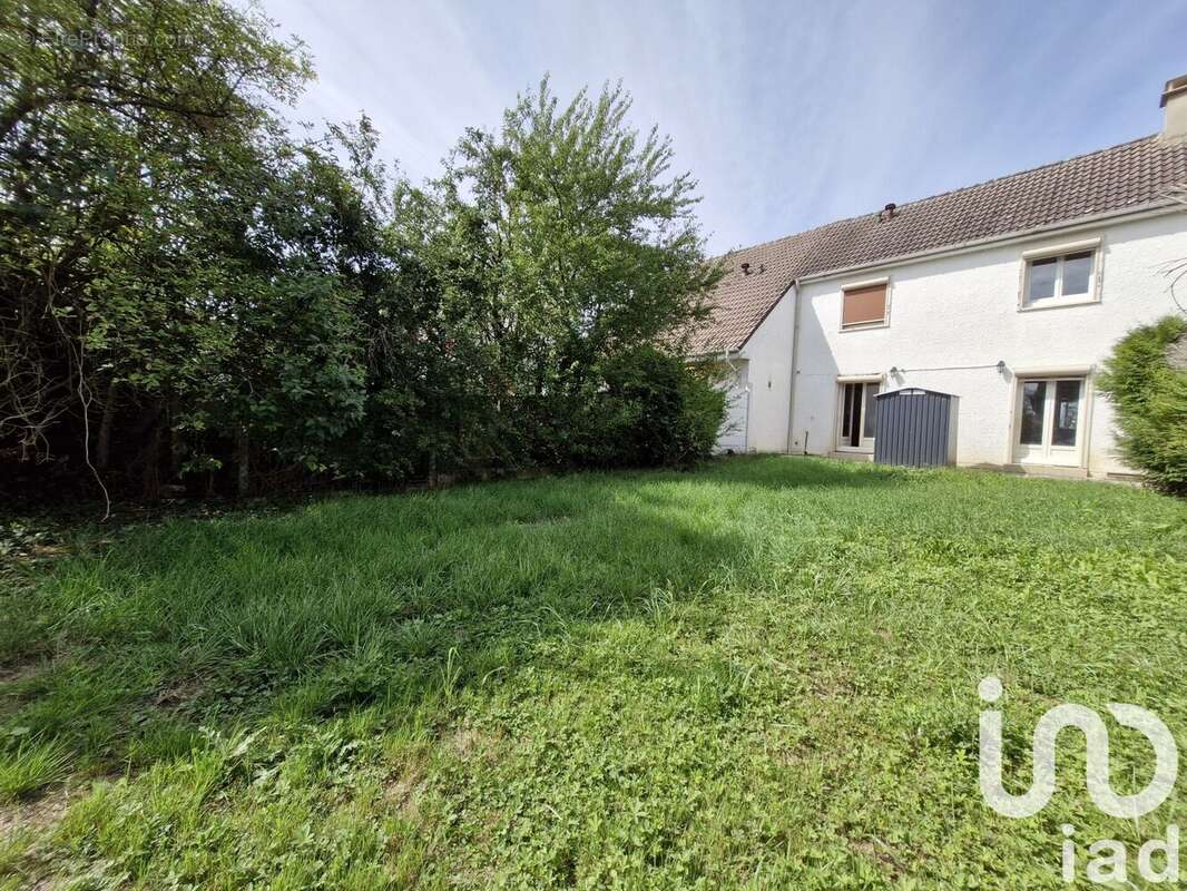 Photo 2 - Maison à CHENY