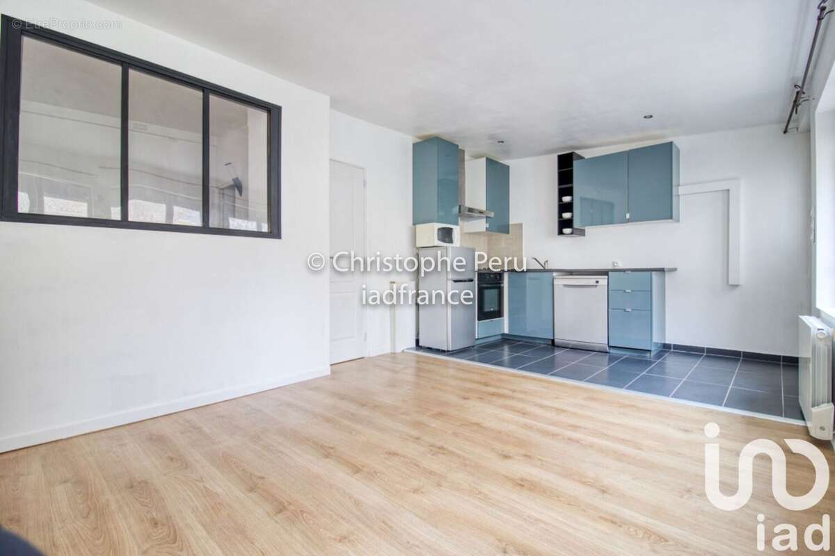 Photo 3 - Appartement à HARDRICOURT