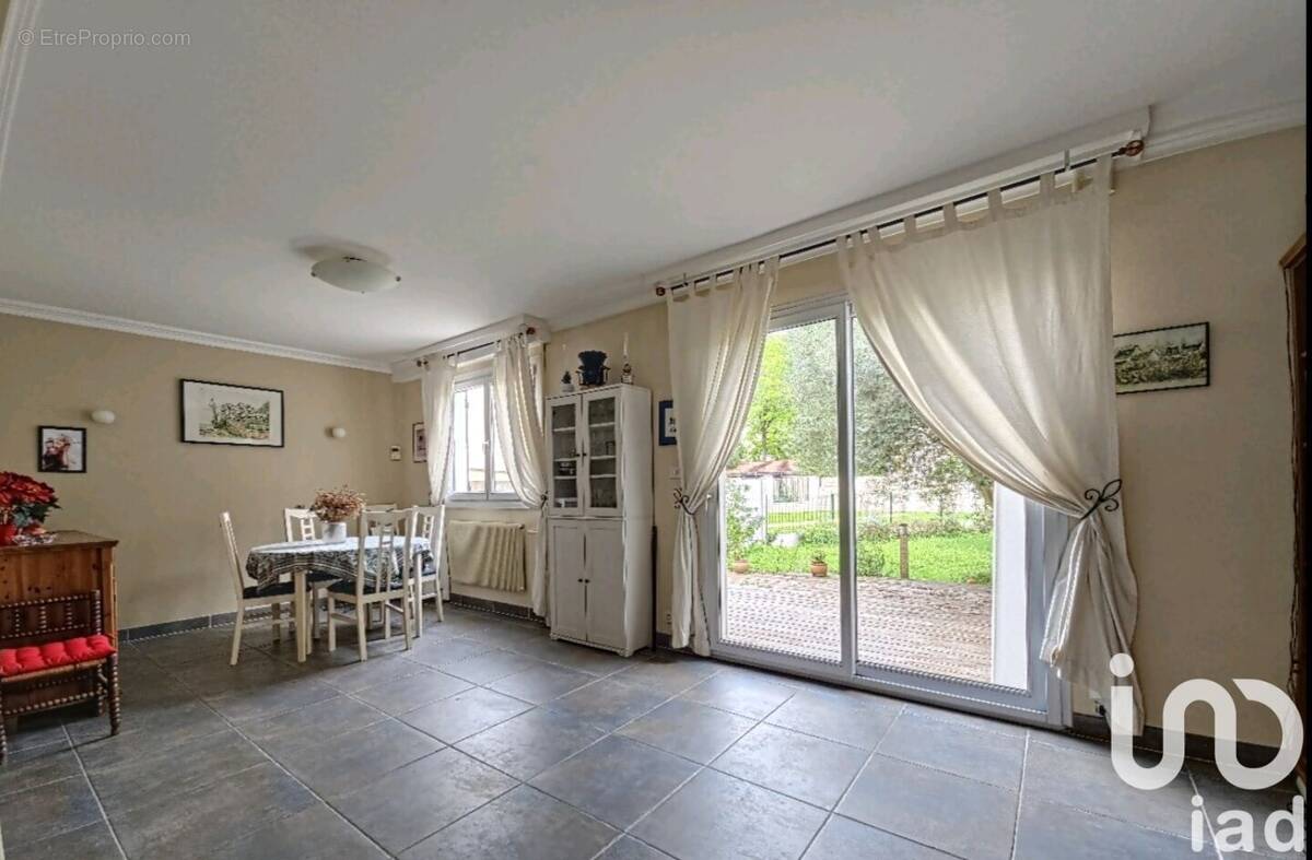 Photo 1 - Maison à GOURNAY-SUR-MARNE