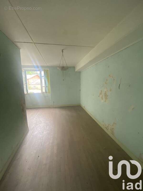 Photo 8 - Maison à RAYSSAC