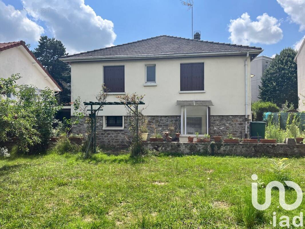 Photo 1 - Maison à RAMBOUILLET