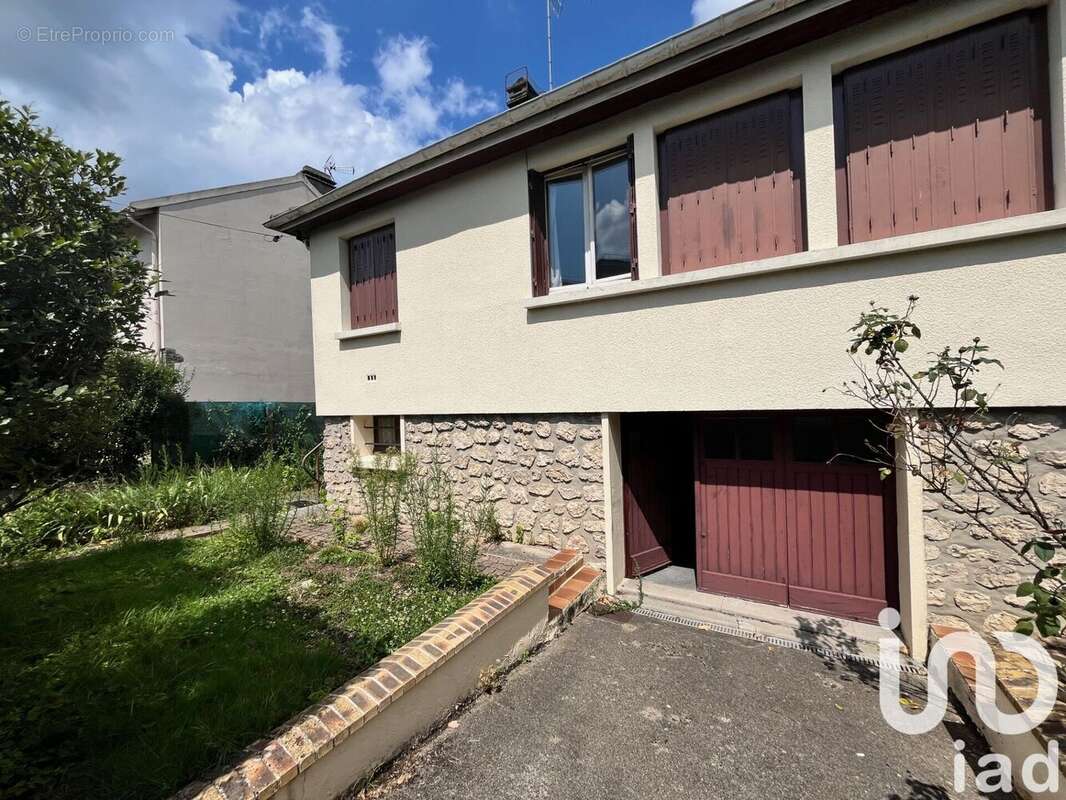 Photo 2 - Maison à RAMBOUILLET