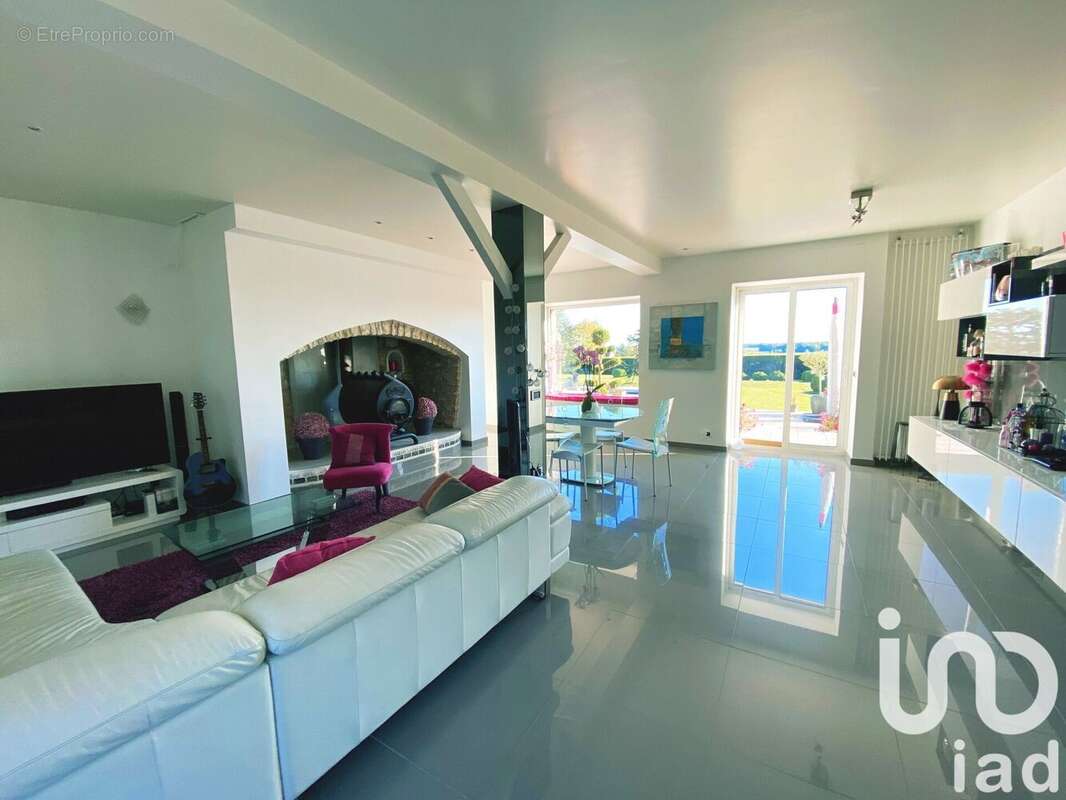 Photo 3 - Maison à RAMPILLON