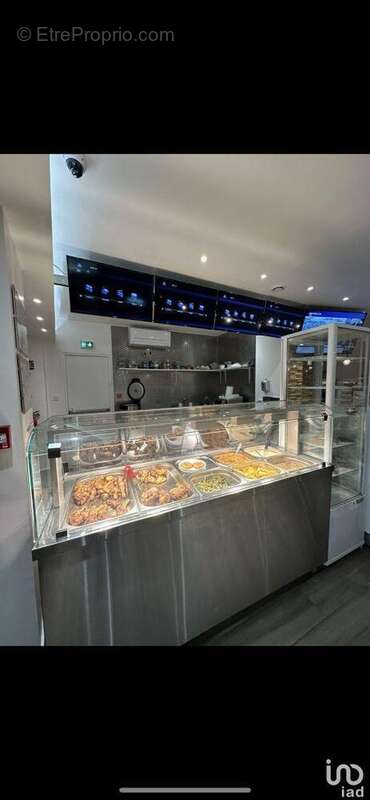 Photo 2 - Commerce à ARGENTEUIL