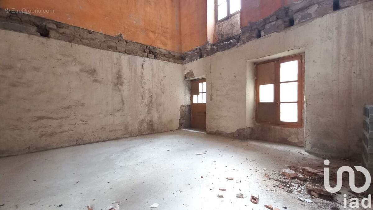 Photo 5 - Maison à SAINT-JULIEN-MOLIN-MOLETTE