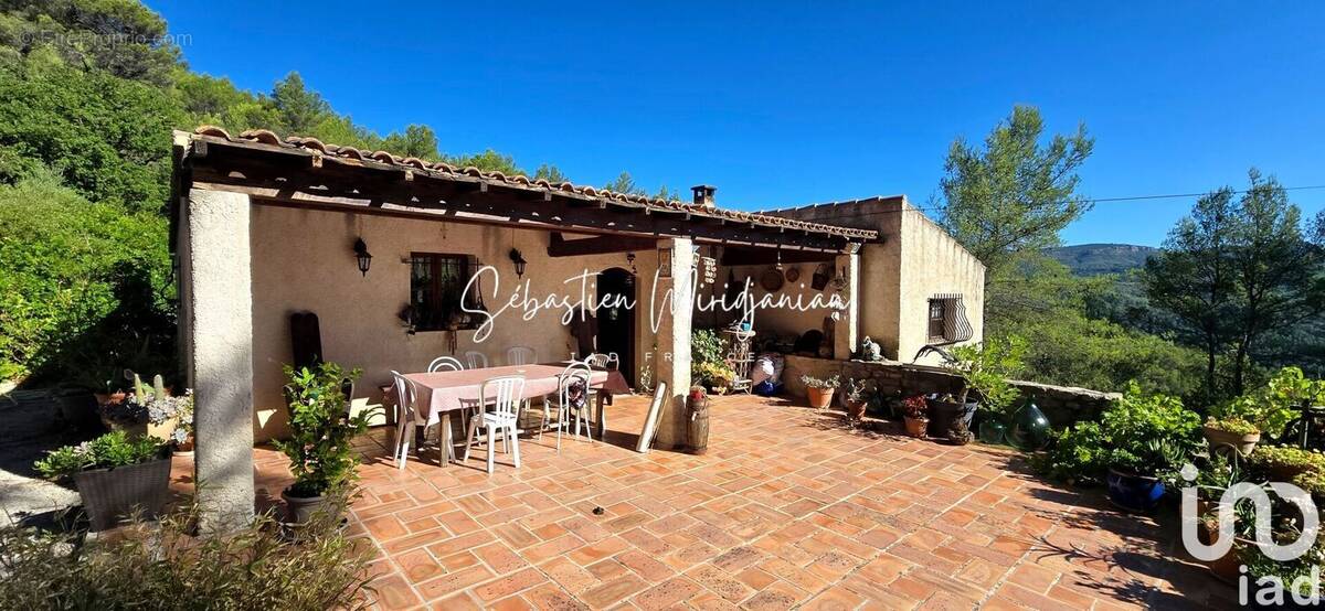 Photo 1 - Maison à SOLLIES-TOUCAS