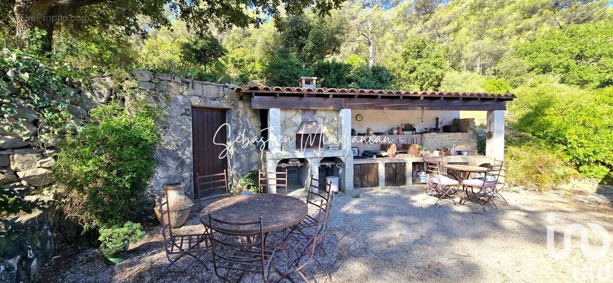 Photo 6 - Maison à SOLLIES-TOUCAS