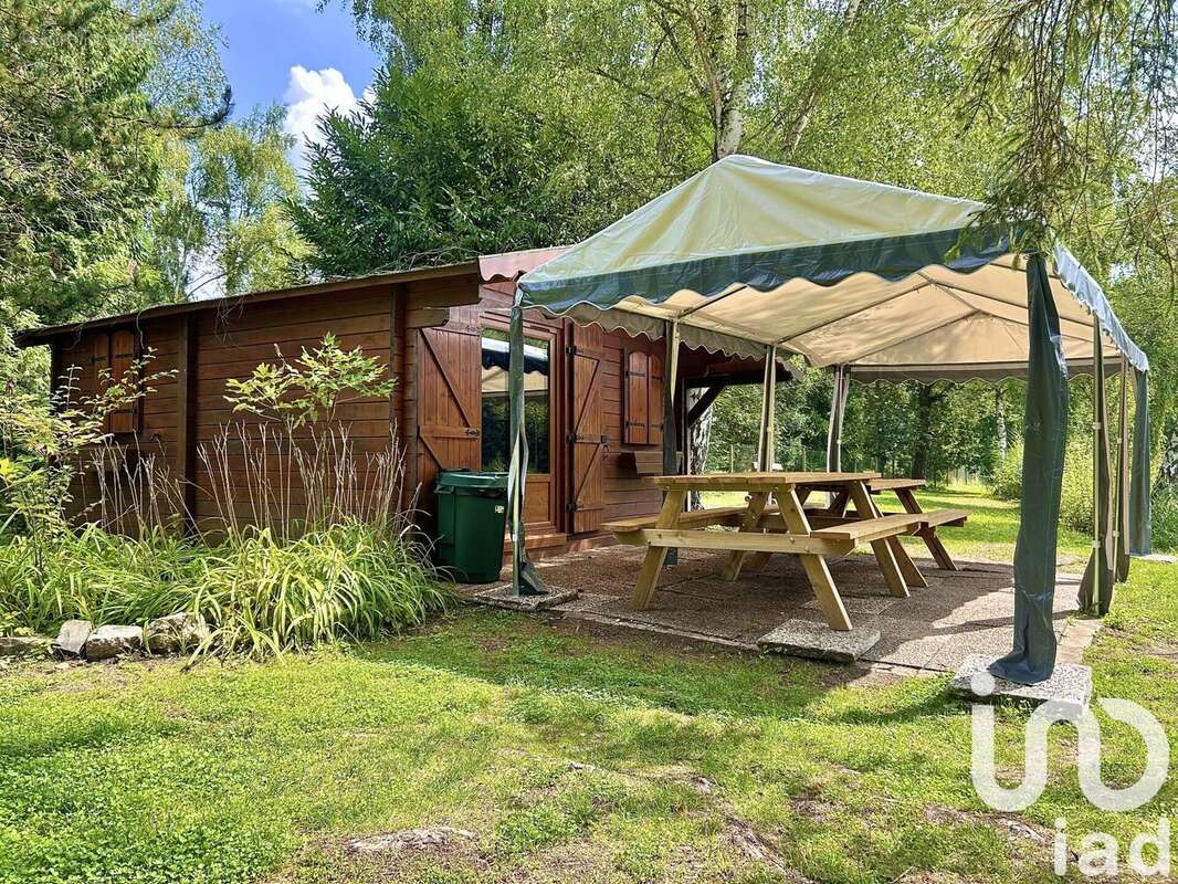 Photo 3 - Terrain à PERNANT