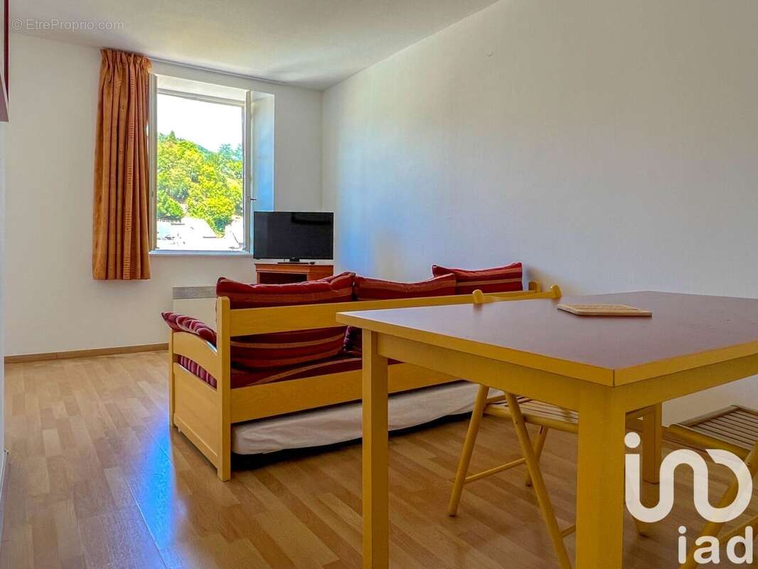 Photo 9 - Appartement à SAINT-GENIEZ-D&#039;OLT