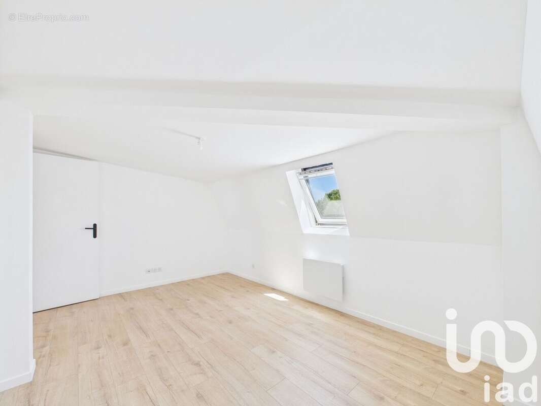 Photo 2 - Appartement à BOISSY-SAINT-LEGER