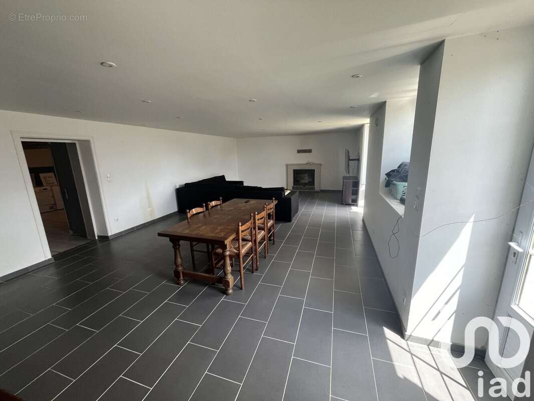 Photo 8 - Maison à VASLES