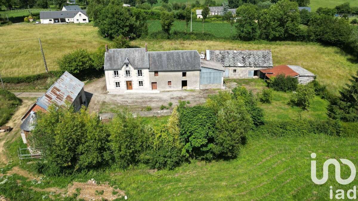 Photo 2 - Maison à CERENCES