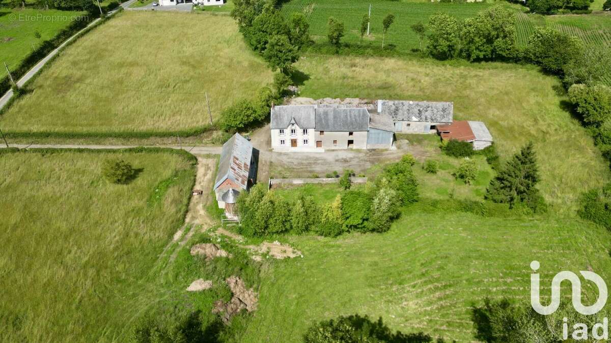 Photo 3 - Maison à CERENCES