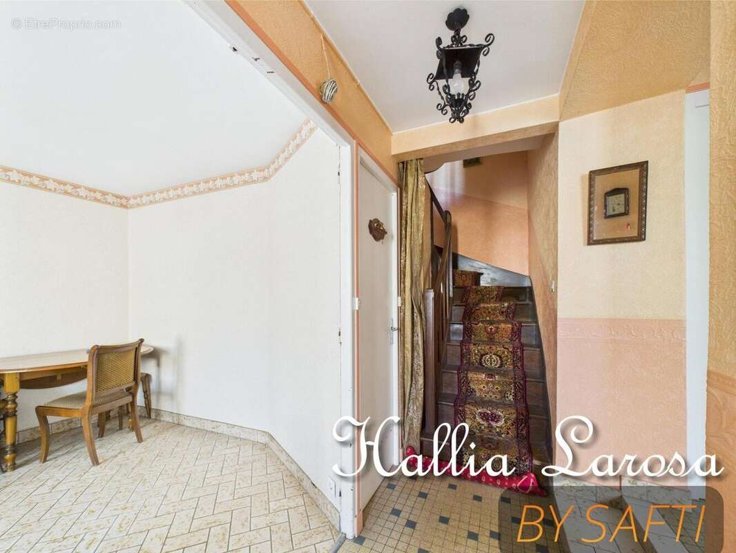 Photo 2 - Maison à SAULGE