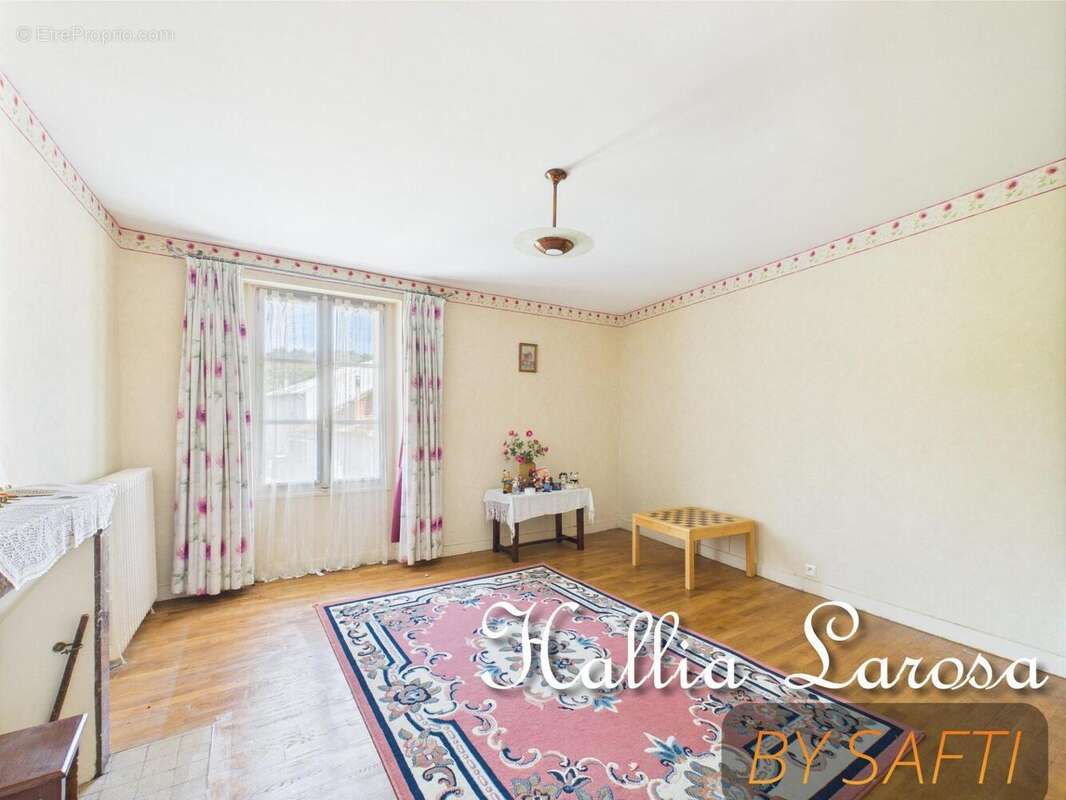 Photo 6 - Maison à SAULGE