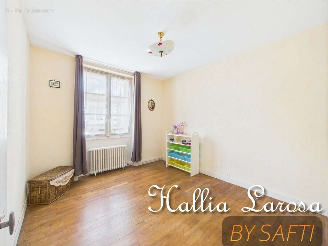 Photo 7 - Maison à SAULGE