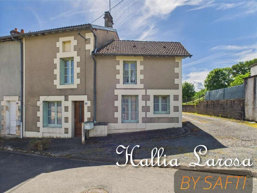 Photo 8 - Maison à SAULGE