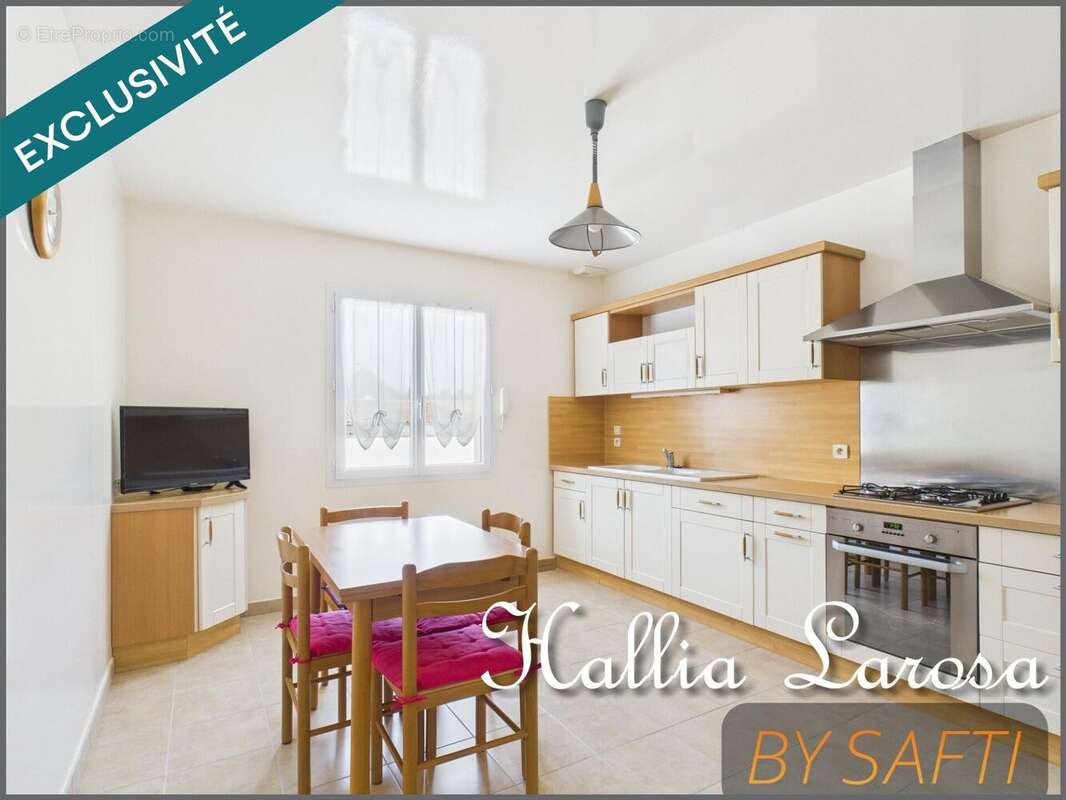 Photo 2 - Maison à MONTMORILLON