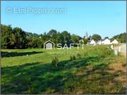 Photo 1 - Terrain à MONTREUIL-SOUS-PEROUSE