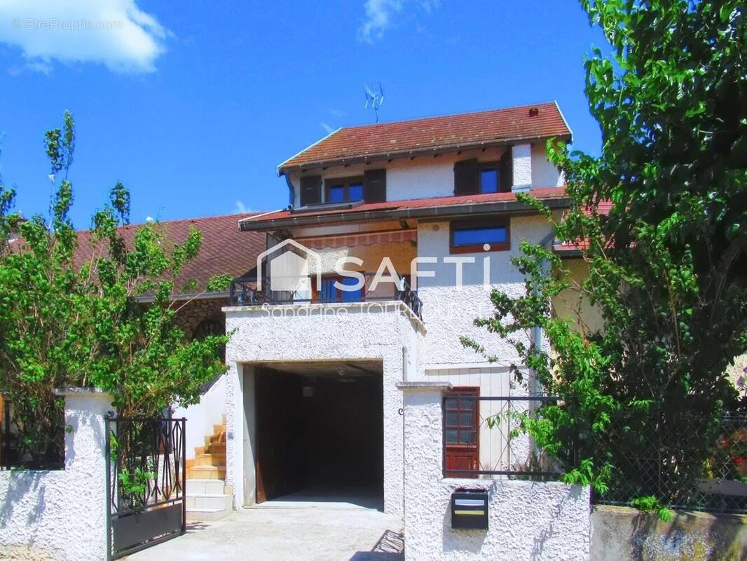 Photo 1 - Maison à LHUIS