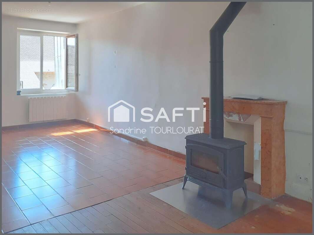 Photo 4 - Maison à LHUIS