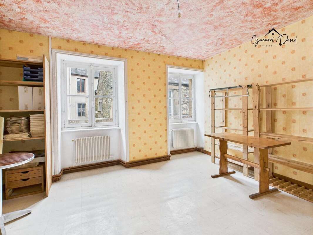 Photo 9 - Commerce à MORLAIX