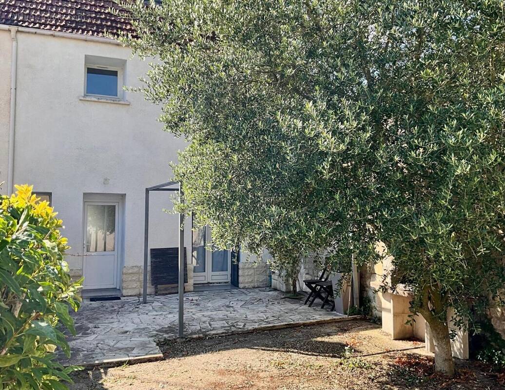 Photo 1 - Maison à BORAN-SUR-OISE